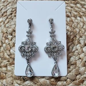 Elegant Vintage Chandelier Style Silver Drop Earrings